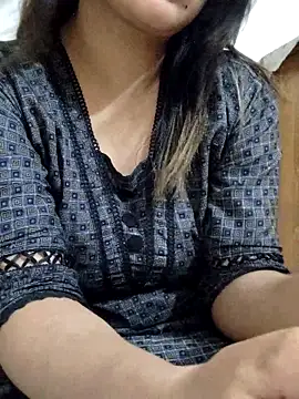 Tanha18 online show from 24, 11, 2025