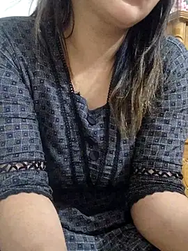 Tanha18 online show from 27, 11, 2025