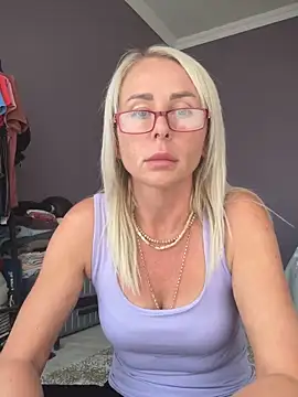 ElenabonyX online show from 11, 10, 2025