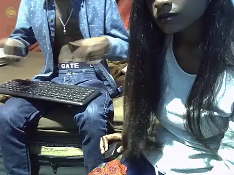 Indiansmiley01 online show from 21, 7, 2026