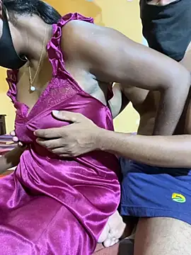 Snapshot of Mishel_hot chatting on 30, 10, 2025 Mishel hot online show from 30, 10, 2025