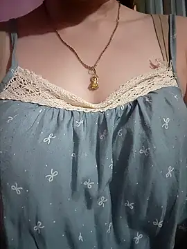 LeanaLy online show from 12, 10, 2025