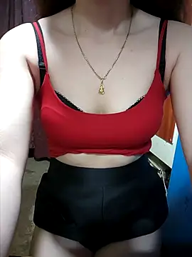 LeanaLy online show from 28, 10, 2025