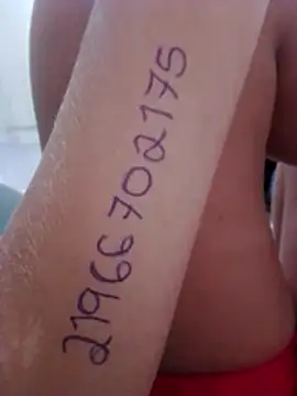 Camilanifeta online show from 22, 4, 2026