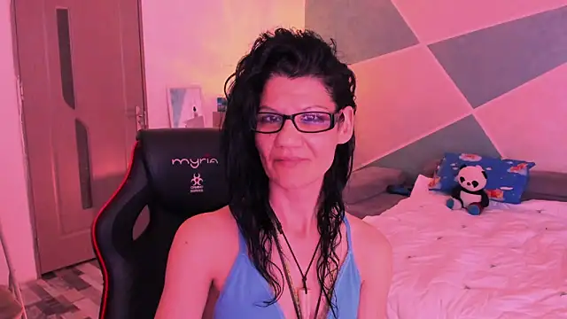 SweetSin40 online show from 25, 4, 2026