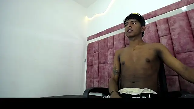 Mick storm online show from 18, 4, 2026