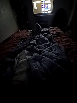 Snapshot of magrelo10 chatting on 13, 10, 2025 magrelo10 online show from 13, 10, 2025