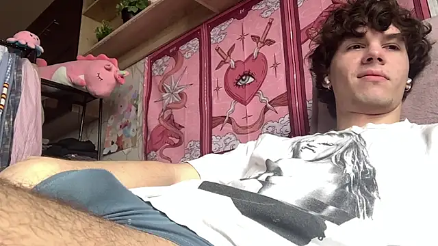 Jeremy1Scott online show from 21, 4, 2026