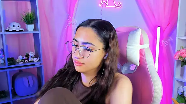 RebeckaThornton online show from 26, 10, 2025