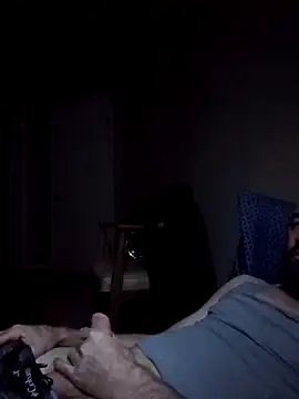 Snapshot of LudaX1 chatting on 12, 11, 2025 LudaX1 online show from 12, 11, 2025