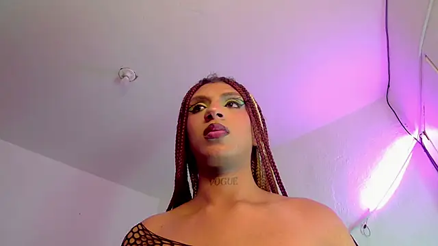 Snapshot of Trix_ebony chatting on 23, 2, 2026 Trix ebony online show from 23, 2, 2026