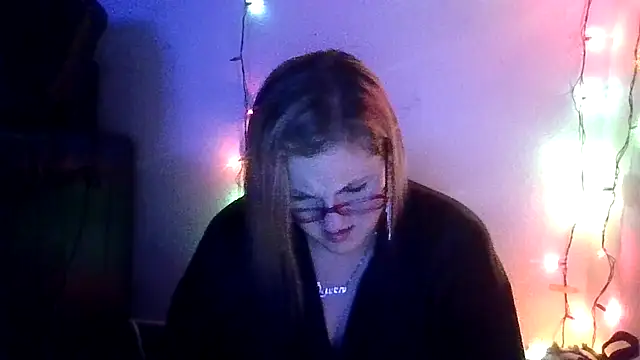 Snapshot of CloudyCockTeaser chatting on 24, 2, 2026 CloudyCockTeaser online show from 24, 2, 2026