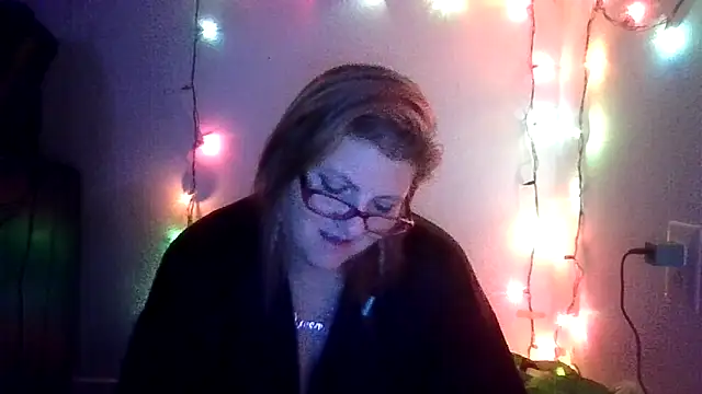 Snapshot of CloudyCockTeaser chatting on 6, 3, 2026 CloudyCockTeaser online show from 6, 3, 2026