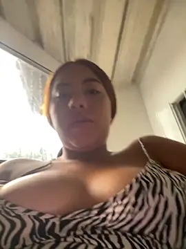 Emily Joee online show from 13, 11, 2025