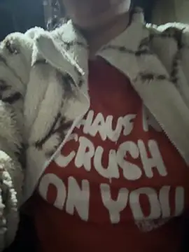 Linh-xxx online show from 11, 3, 2026