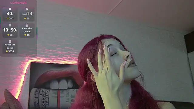 ArielFoxy online show from 20, 12, 2025