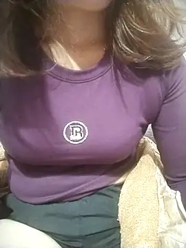 YiyinLy online show from 27, 11, 2025