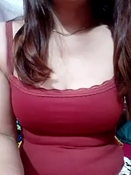 YiyinLy online show from 11, 6, 2026