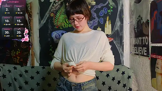 Snapshot of ReincarnatedAngel chatting on 14, 11, 2025 ReincarnatedAngel online show from 14, 11, 2025