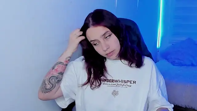 Emily Lindey online show from 19, 1, 2026