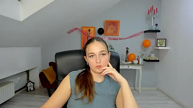 Snapshot of AnneWilsonn chatting on 30, 10, 2025 AnneWilsonn online show from 30, 10, 2025