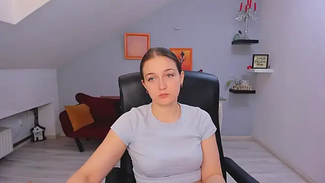 AnneWilsonn online show from 22, 4, 2026