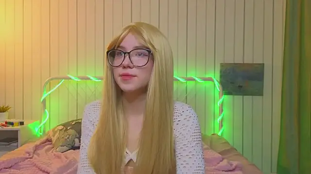 AlisiaEthen online show from 24, 11, 2025