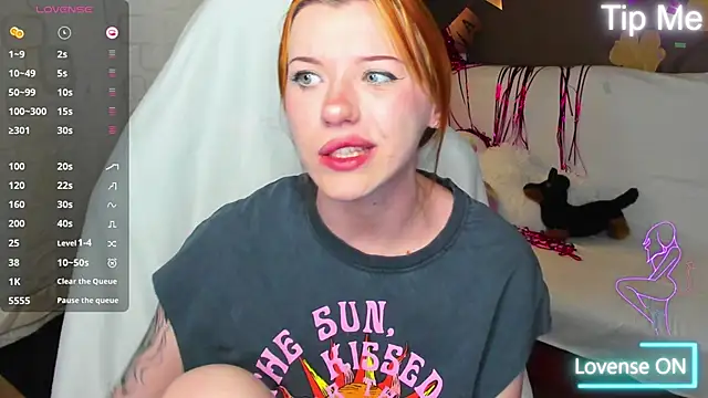 MeganNewCat online show from 26, 6, 2026