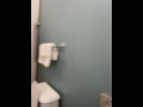 queenkelly1234 online show from 22, 4, 2026