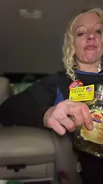 queenkelly1234 online show from 25, 4, 2026