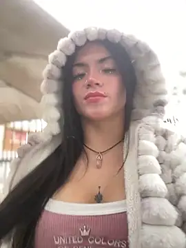 PamelaJonsom  online show from 23, 4, 2026