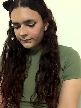 La-Gatiita-trans online show from 5, 12, 2025