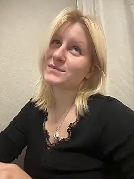 BonnyeBoom online show from 9, 3, 2026