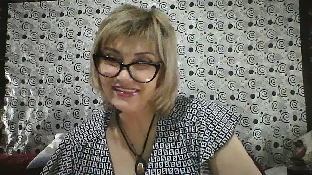 Lia Ray online show from 29, 10, 2025