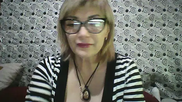 Lia Ray online show from 4, 11, 2025