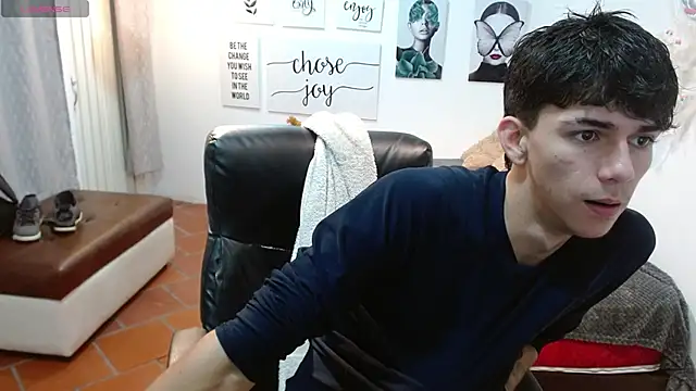 AmethystShadow17 online show from 14, 11, 2025