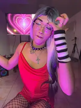 Cute Aleja online show from 24, 4, 2026