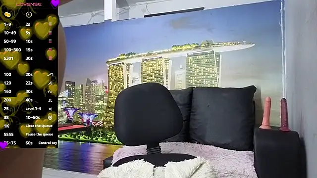 Snapshot of Zakura_hot_25 chatting on 28, 10, 2025 Zakura hot 25 online show from 28, 10, 2025