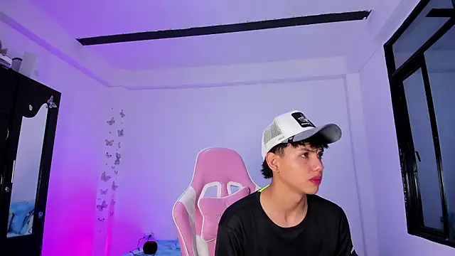 Axel Cody  online show from 1, 3, 2026