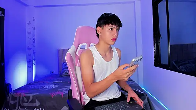 Axel Cody  online show from 3, 3, 2026