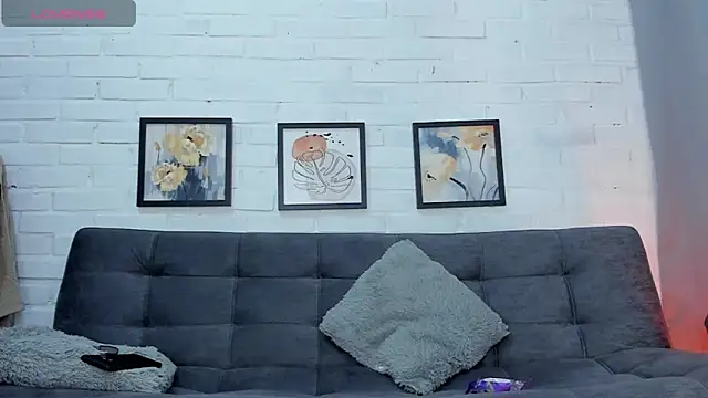 MATEO HUNTER online show from 4, 12, 2025