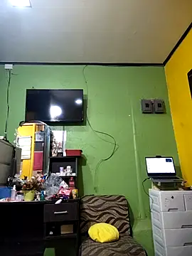 Snapshot of CockBiter83 chatting on 31, 10, 2025 CockBiter83 online show from 31, 10, 2025