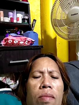 Snapshot of CockBiter83 chatting on 5, 12, 2025 CockBiter83 online show from 5, 12, 2025