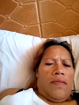 Snapshot of CockBiter83 chatting on 19, 12, 2025 CockBiter83 online show from 19, 12, 2025