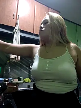 Snapshot of CockBiter83 chatting on 1, 3, 2026 CockBiter83 online show from 1, 3, 2026