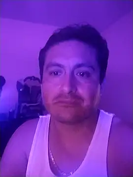 Snapshot of checheludo23 chatting on 22, 11, 2025 checheludo23 online show from 22, 11, 2025