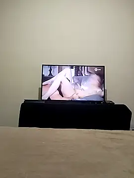 Snapshot of checheludo23 chatting on 15, 12, 2025 checheludo23 online show from 15, 12, 2025