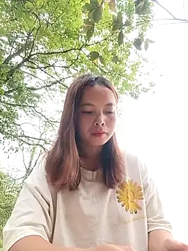 Nguyet2k4 online show from 14, 4, 2026