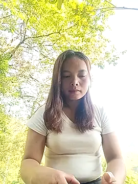 Snapshot of Nguyet2k4 chatting on 14, 5, 2026 Nguyet2k4 online show from 14, 5, 2026