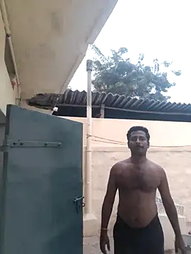 Snapshot of Vickyins480000 chatting on 20, 12, 2025 Vickyins480000 online show from 20, 12, 2025